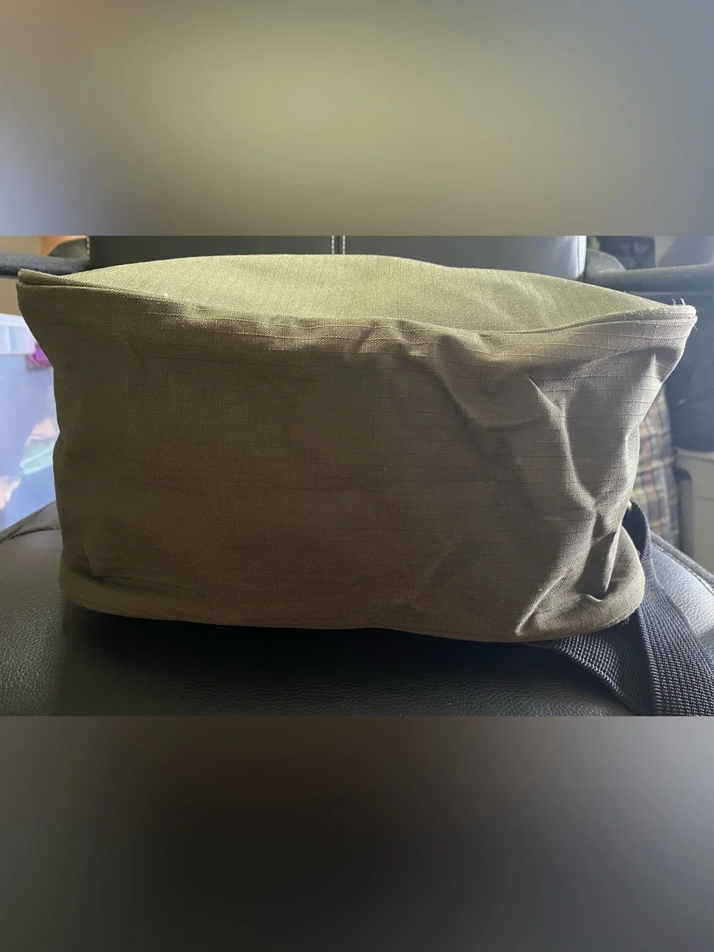 Eddie Bauer Men's Olive Green Crossbody/Tablet Bag